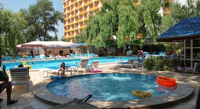 HOTEL MAJESTIC